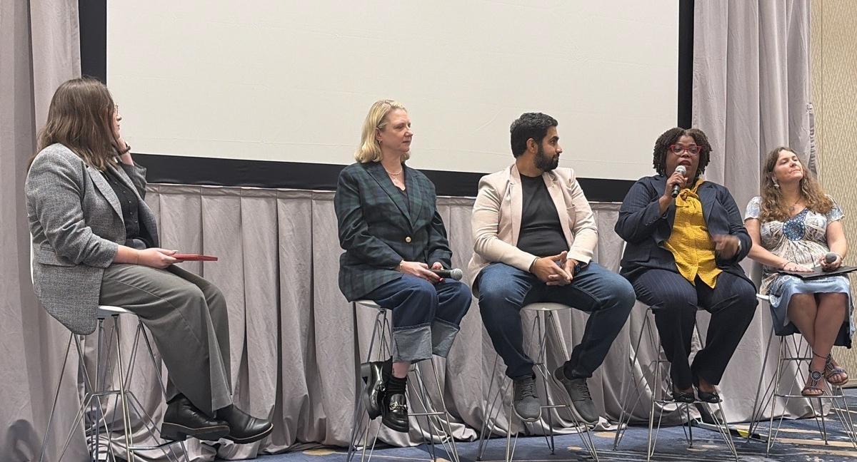 Felicia Williams氏が話をしている様子